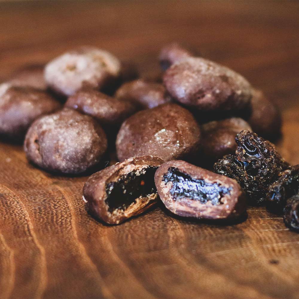 Chocolate Covered Raisins 70% Cacao – ChocoVivo